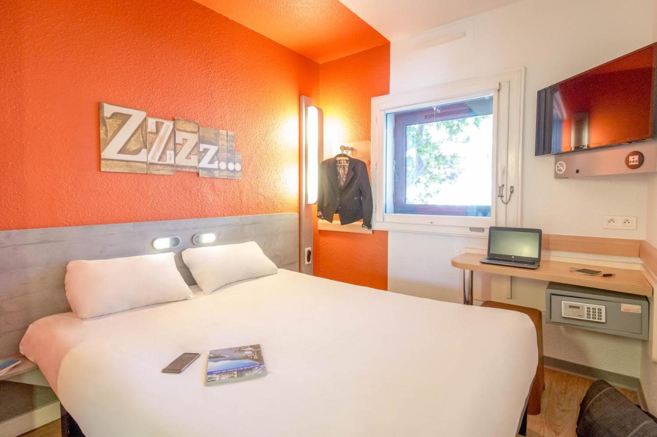 Ibis Budget Marseille Timone Bagian luar foto