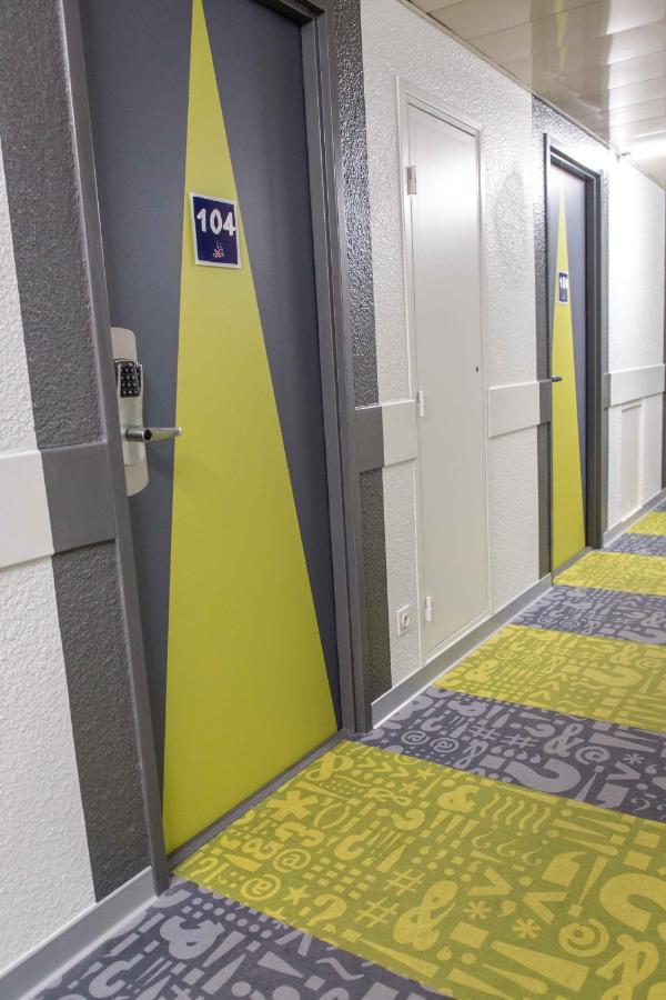 Ibis Budget Marseille Timone Bagian luar foto