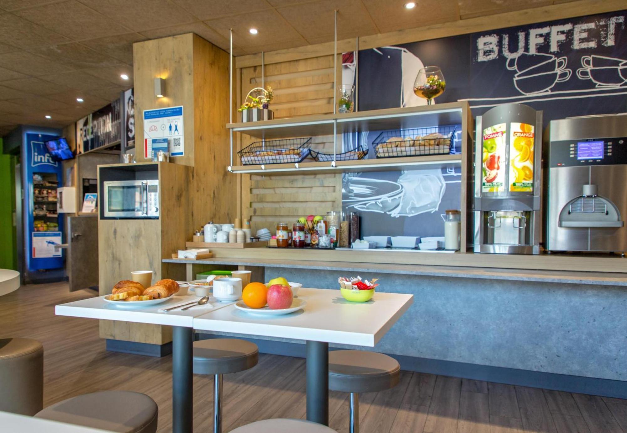Ibis Budget Marseille Timone Bagian luar foto
