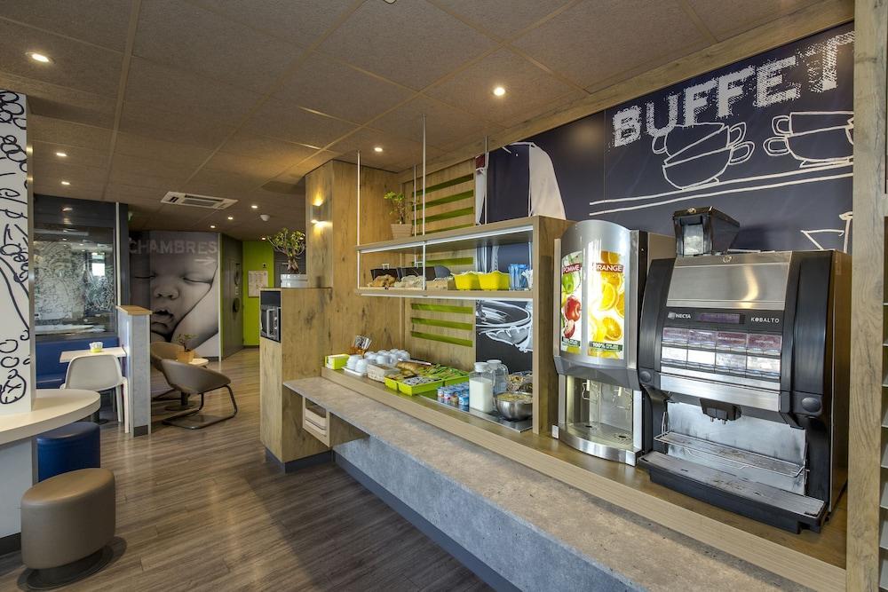 Ibis Budget Marseille Timone Bagian luar foto